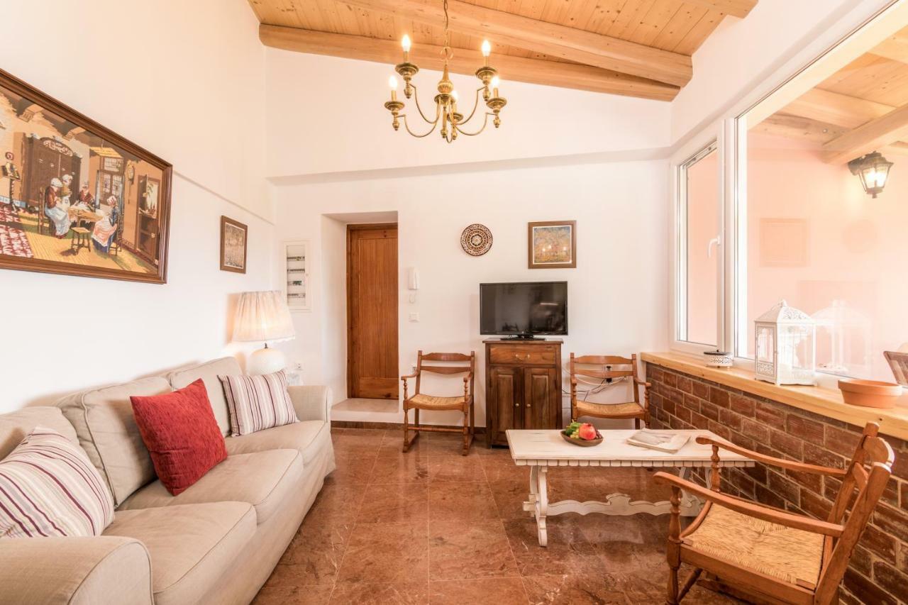 Milena'S Country House 펠레카스 외부 사진