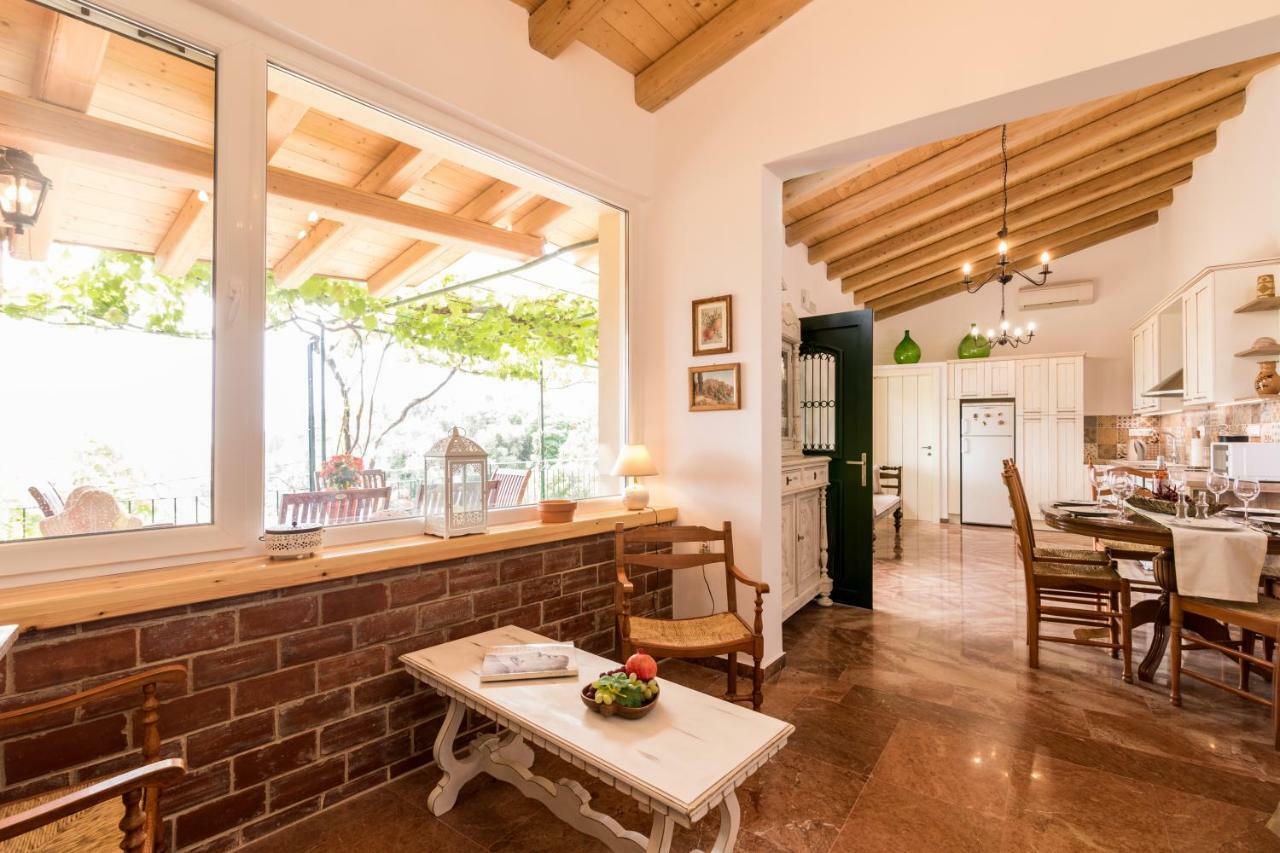 Milena'S Country House 펠레카스 외부 사진